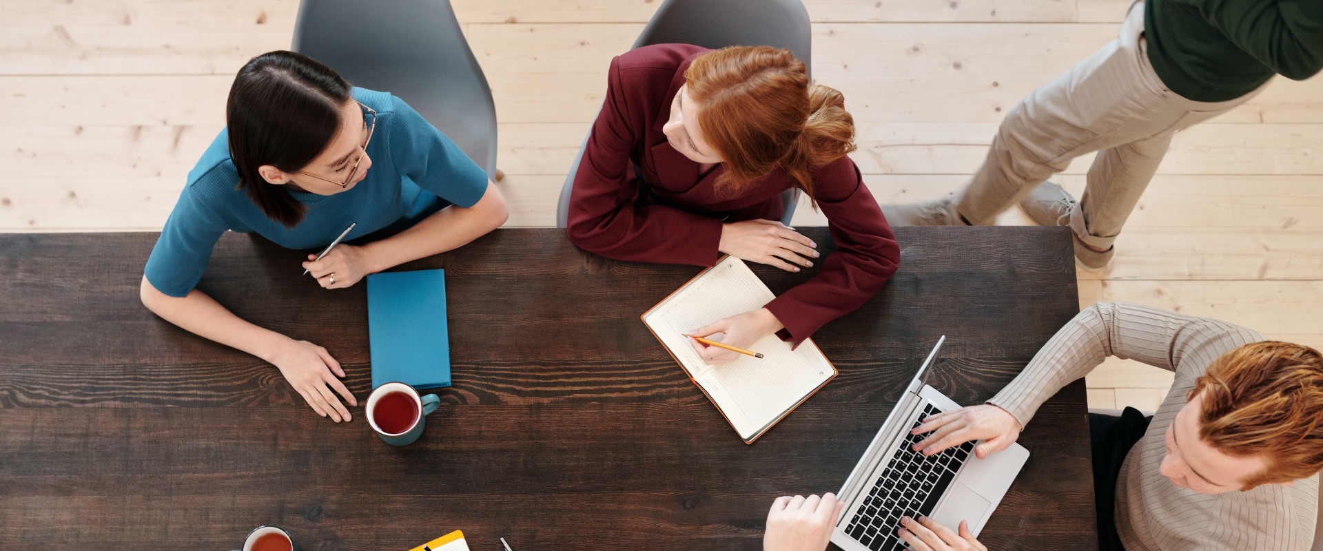 12 Rules for Mastering Employee Coaching and Creating a Productive Team